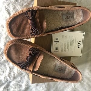 Ugg slip on’s